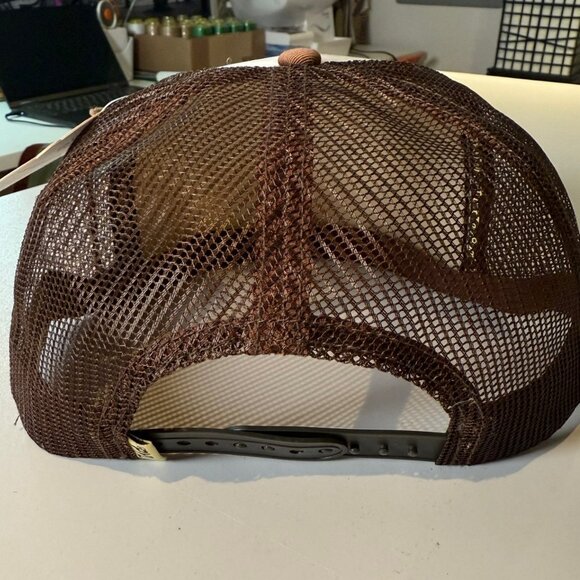 Brand new with tags Sun Bum Sonny white and brown trucker hat - Picture 3 of 8